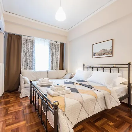 Modern Flat Next To Acropolis Museum *